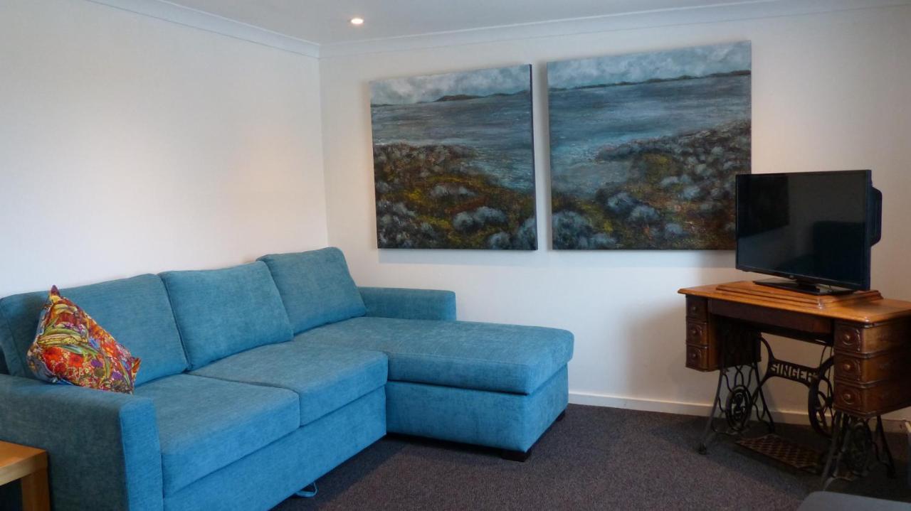 Relax In A 1 Bedroom Apartment Near A Country Pub Eyemouth Esterno foto