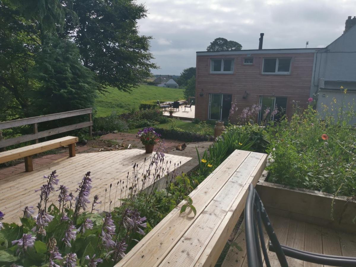Relax In A 1 Bedroom Apartment Near A Country Pub Eyemouth Esterno foto