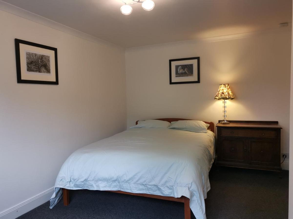Relax In A 1 Bedroom Apartment Near A Country Pub Eyemouth Esterno foto