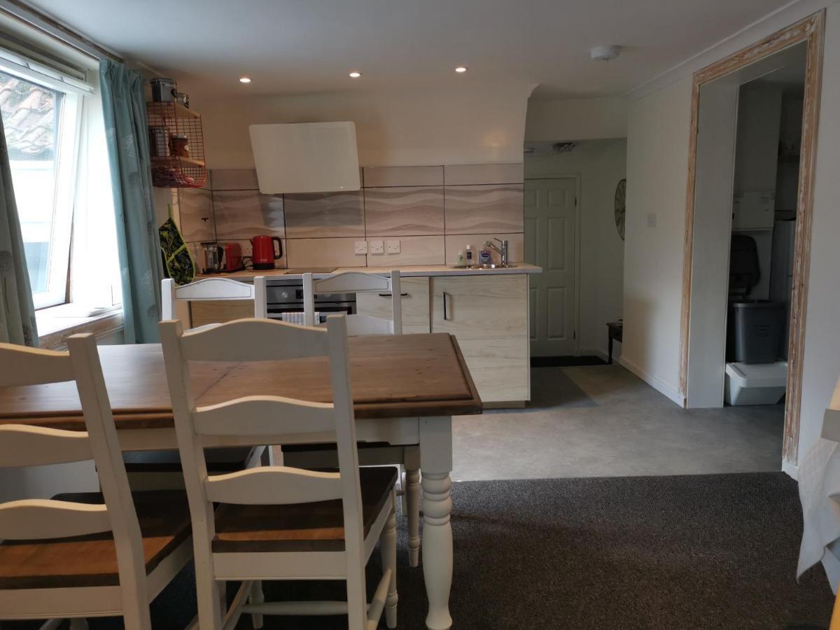 Relax In A 1 Bedroom Apartment Near A Country Pub Eyemouth Esterno foto